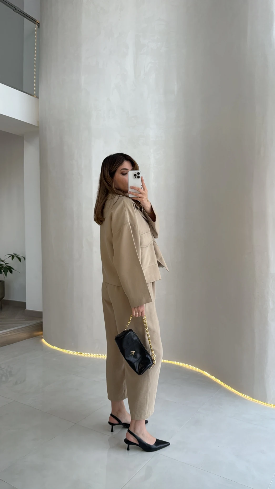 Cepli Kemerli Oversize Ceket-Pantolon Takım - Vizon - Kod: 9025