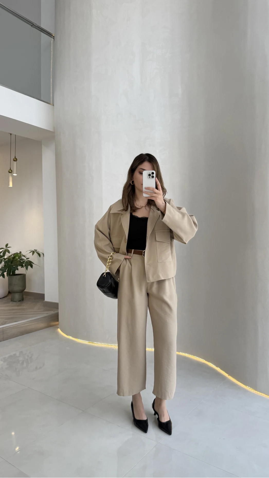 Cepli Kemerli Oversize Ceket-Pantolon Takım - Vizon - Kod: 9025