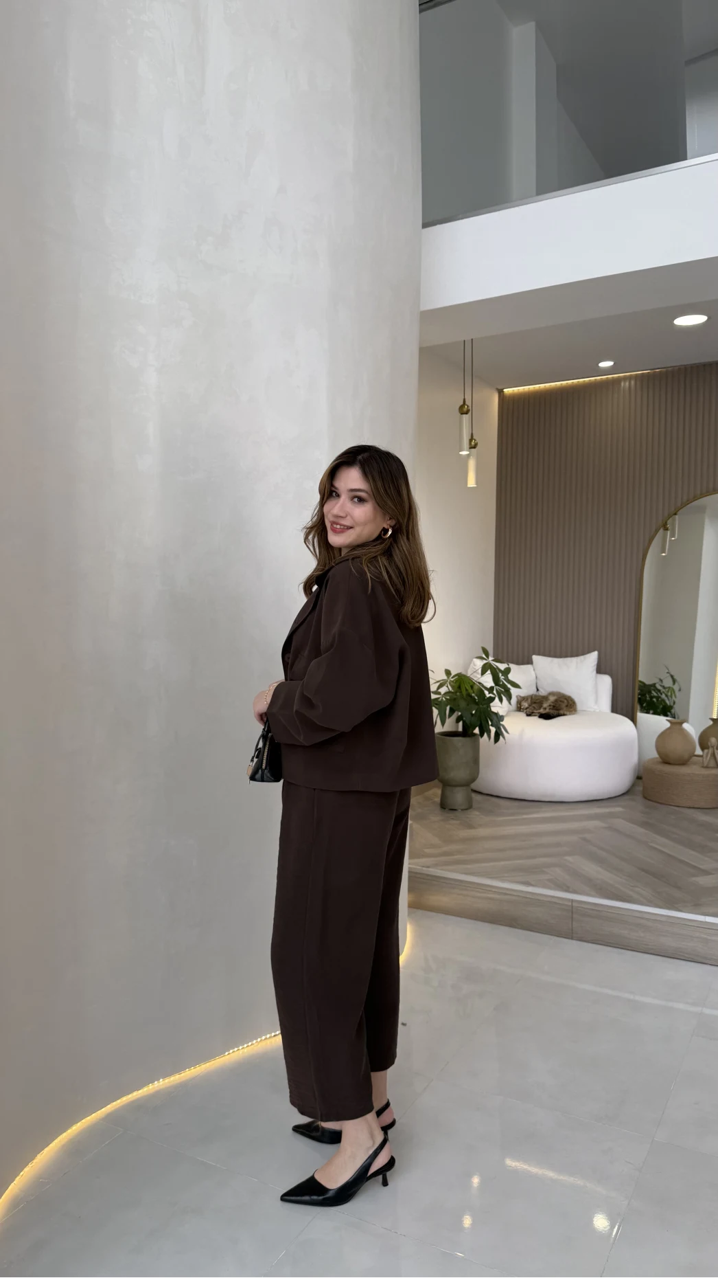 Cepli Kemerli Oversize Ceket-Pantolon Takım - Kahve - Kod: 9025