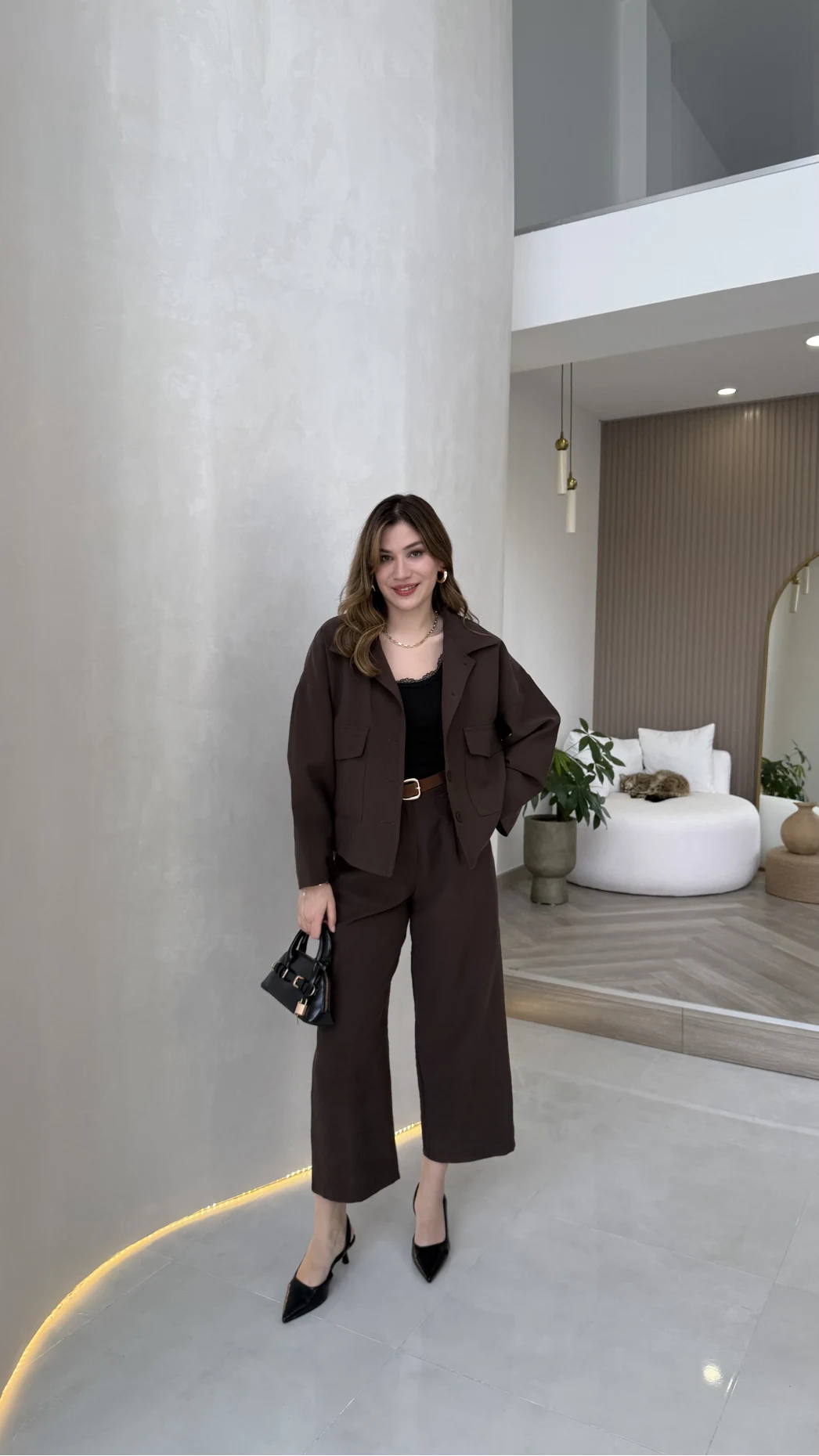 Cepli Kemerli Oversize Ceket-Pantolon Takım - Kahve - Kod: 9025