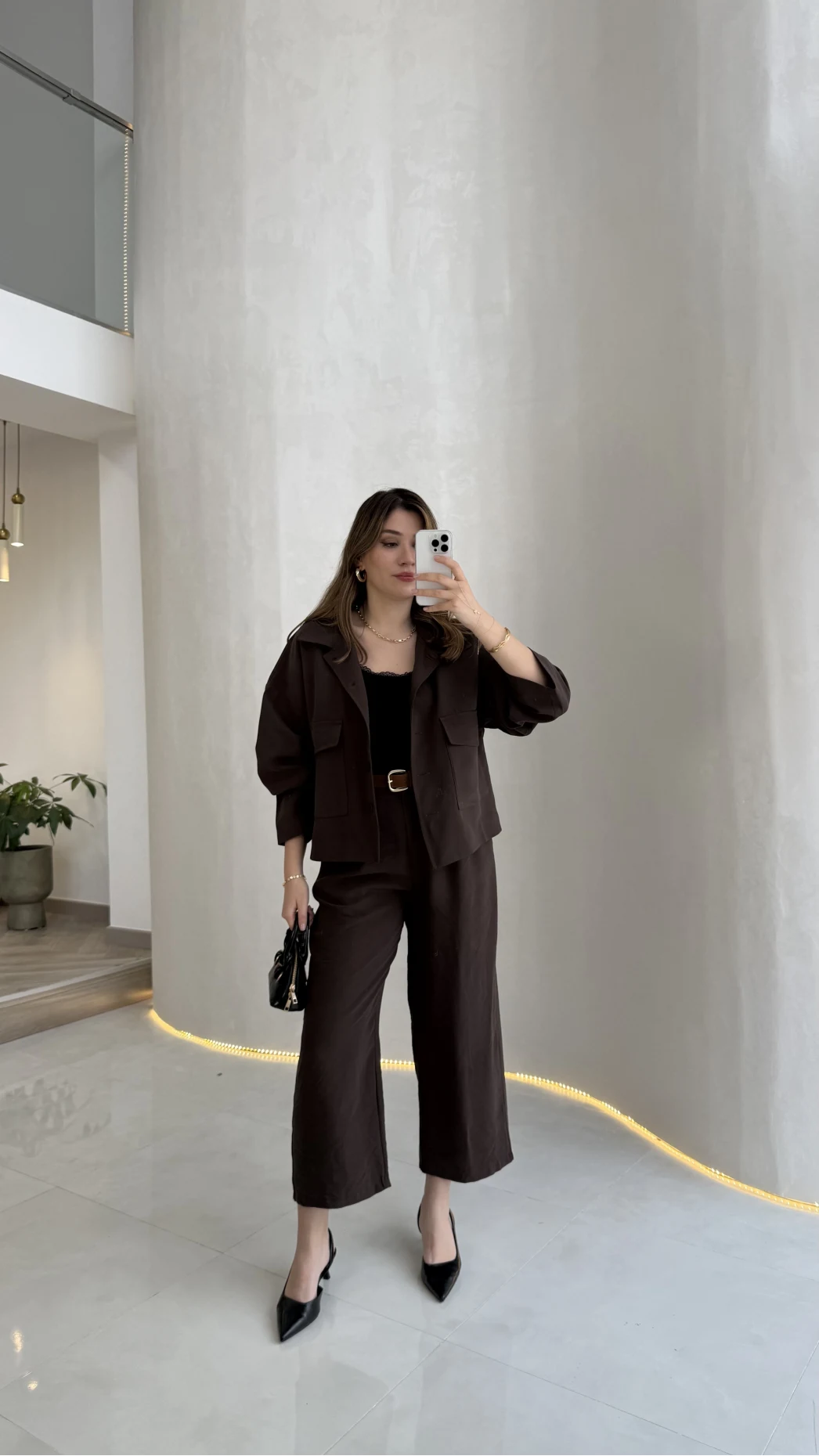 Cepli Kemerli Oversize Ceket-Pantolon Takım - Kahve - Kod: 9025