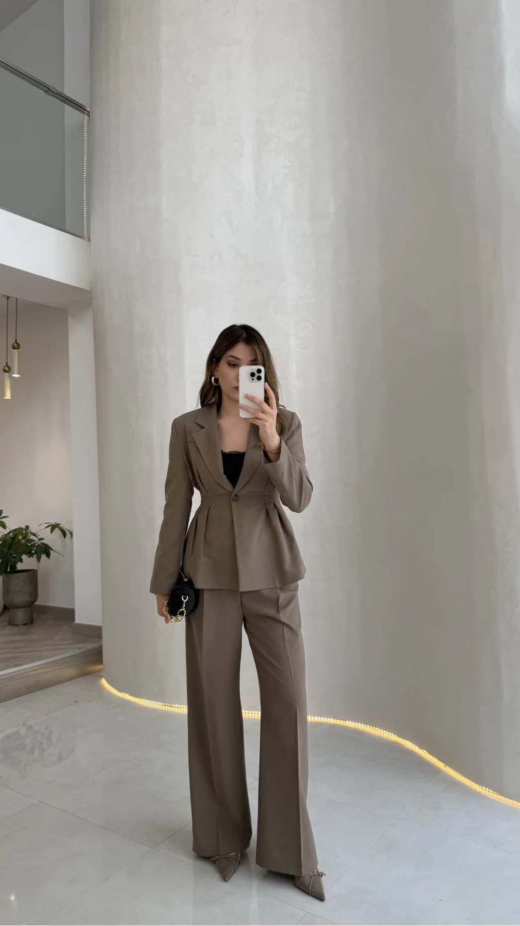 Charlotte Pilili Bele Oturan Takım - Haki - Kod: 8884