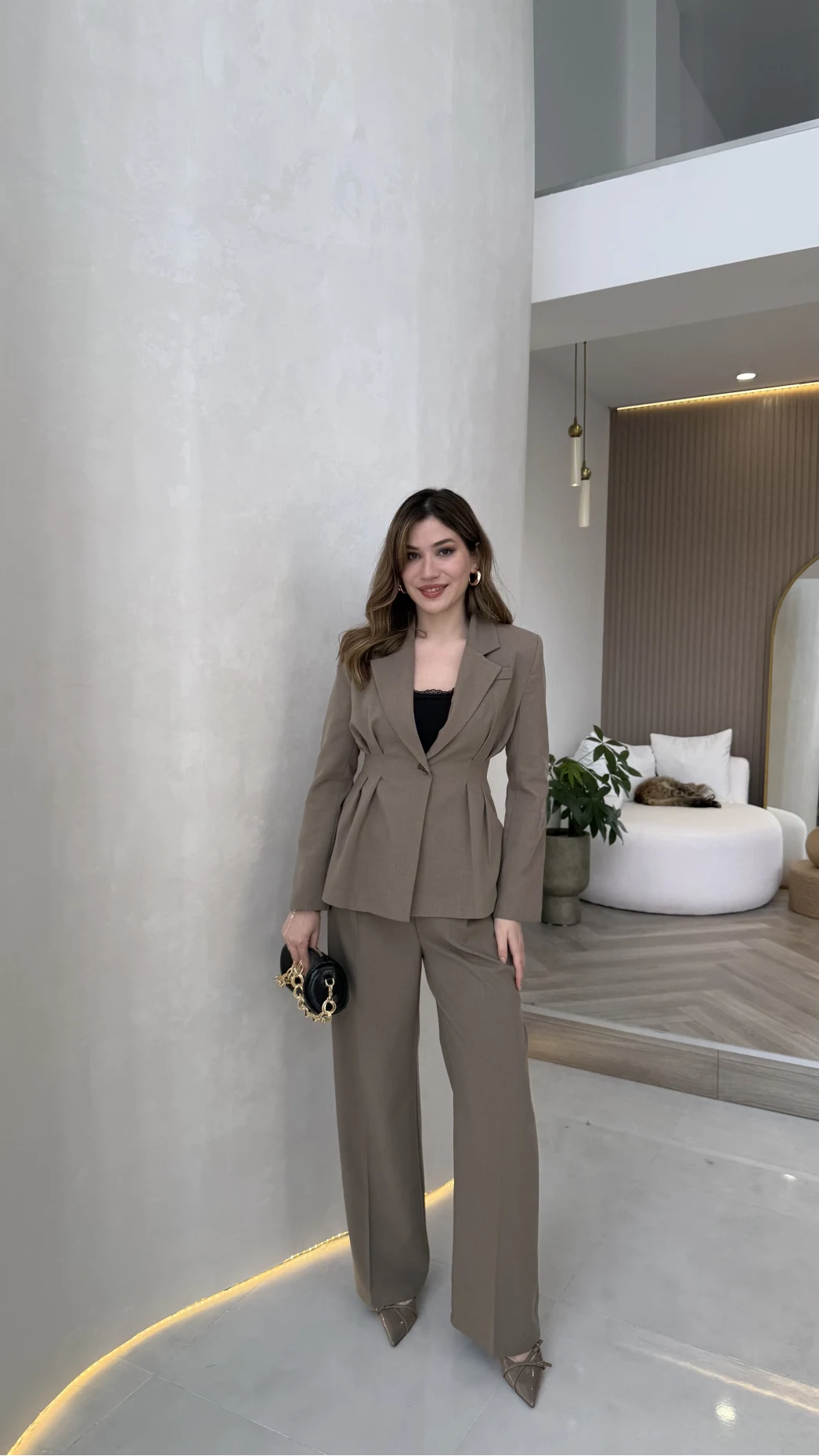 Charlotte Pilili Bele Oturan Takım - Haki - Kod: 8884