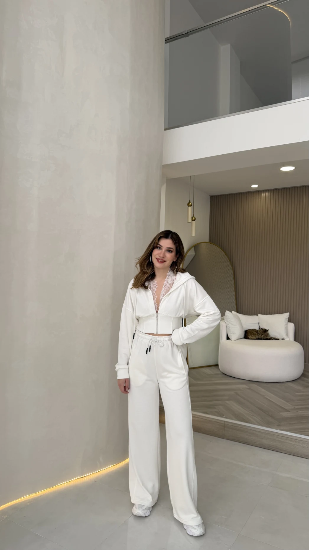 Herra Dantel Detay Kapüşonlu Crop Eşofman Takım - Ekru