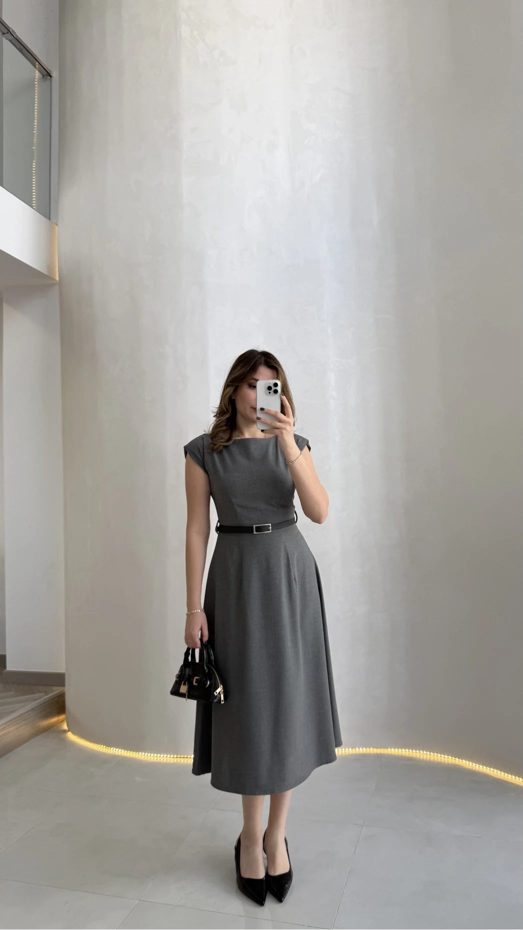 Bonita Vatkalı Midi Boy Kemerli Elbise - Antrasit