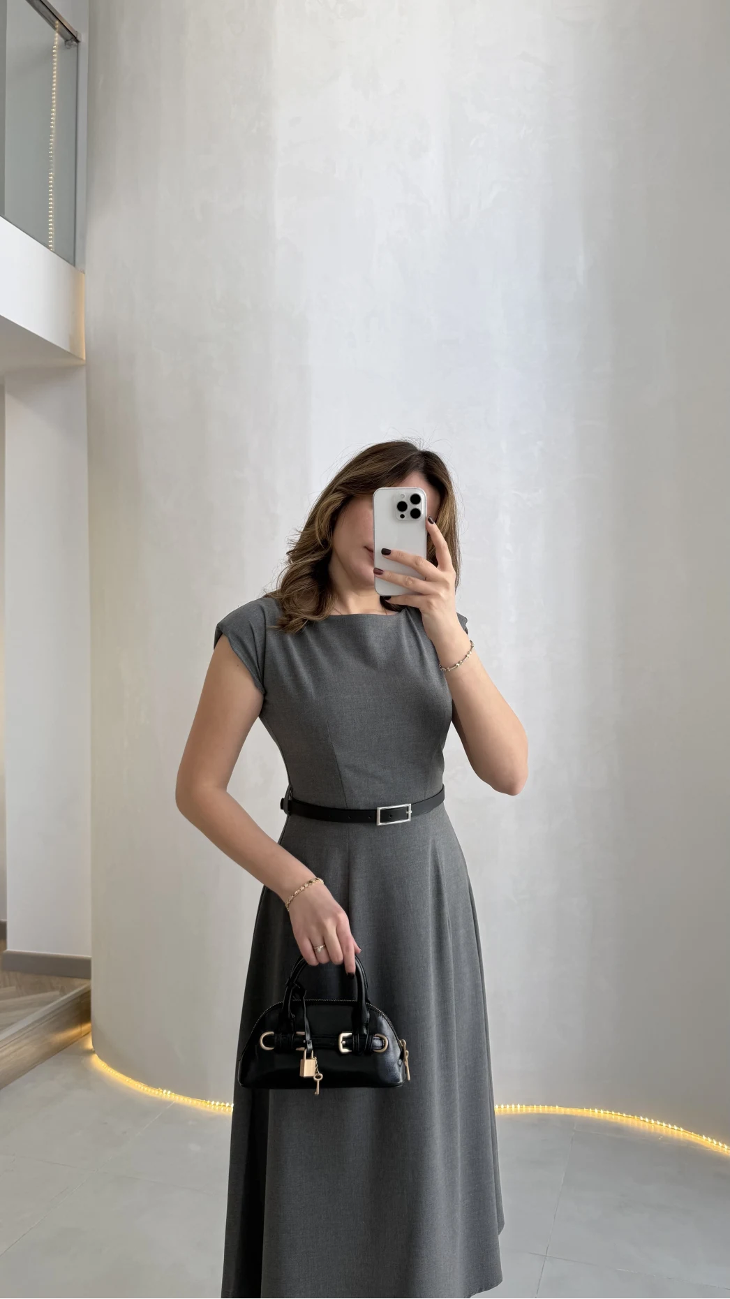 Bonita Vatkalı Midi Boy Kemerli Elbise - Antrasit