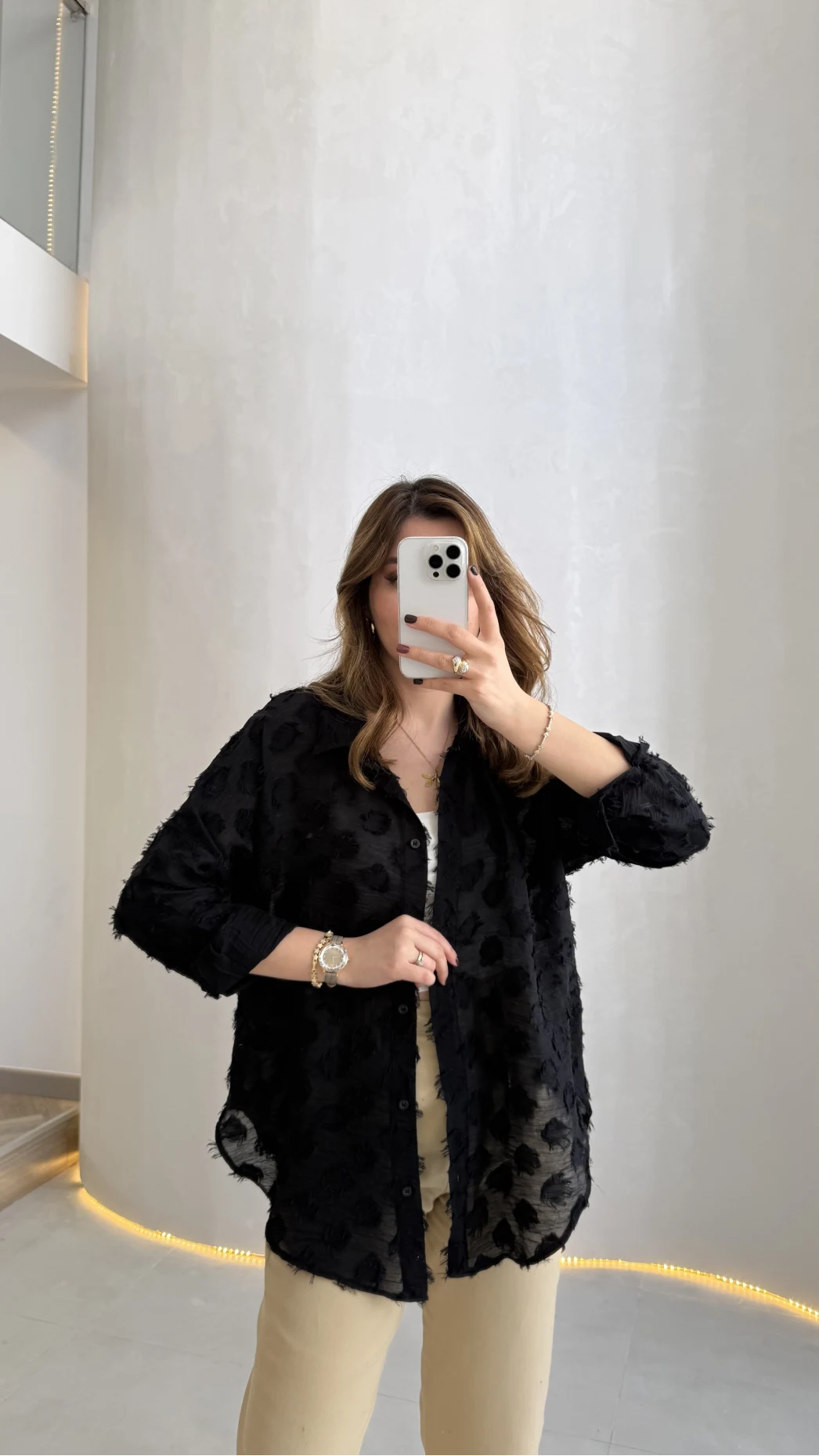 Whisper Püsküllü İnce Gömlek - Siyah - Kod: 2235