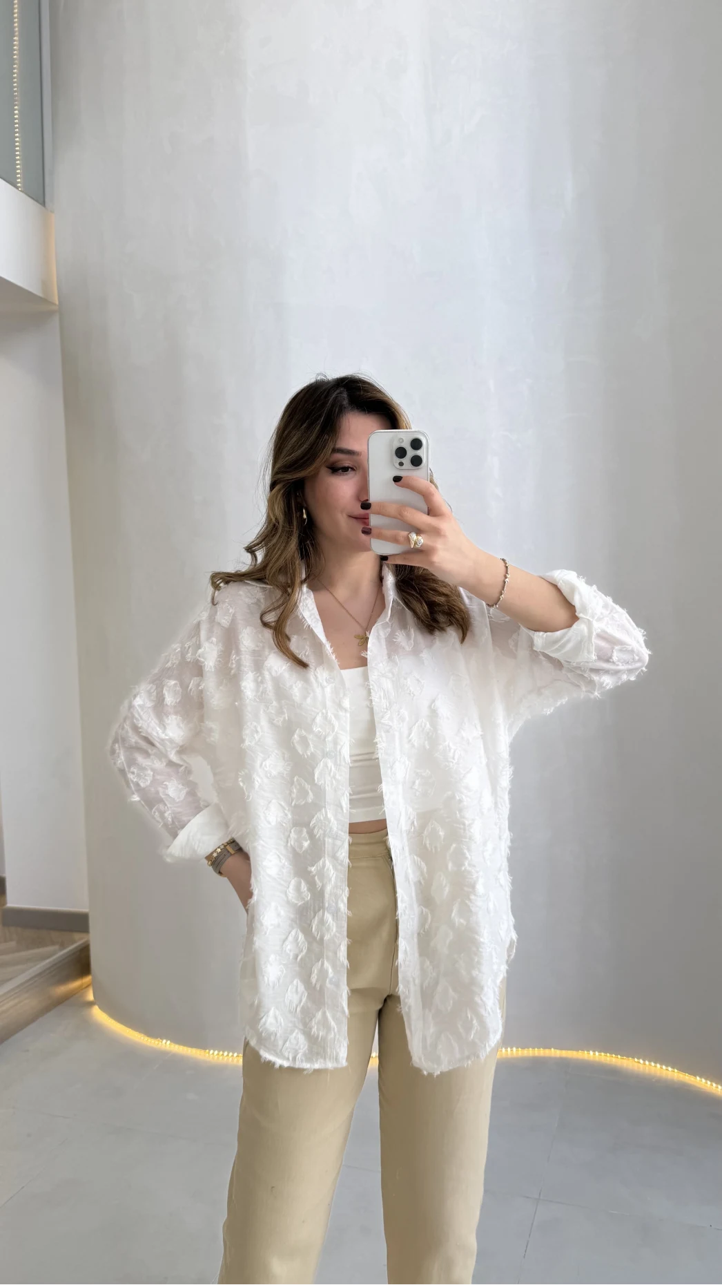 Whisper Püsküllü İnce Gömlek - Ekru - Kod: 2235