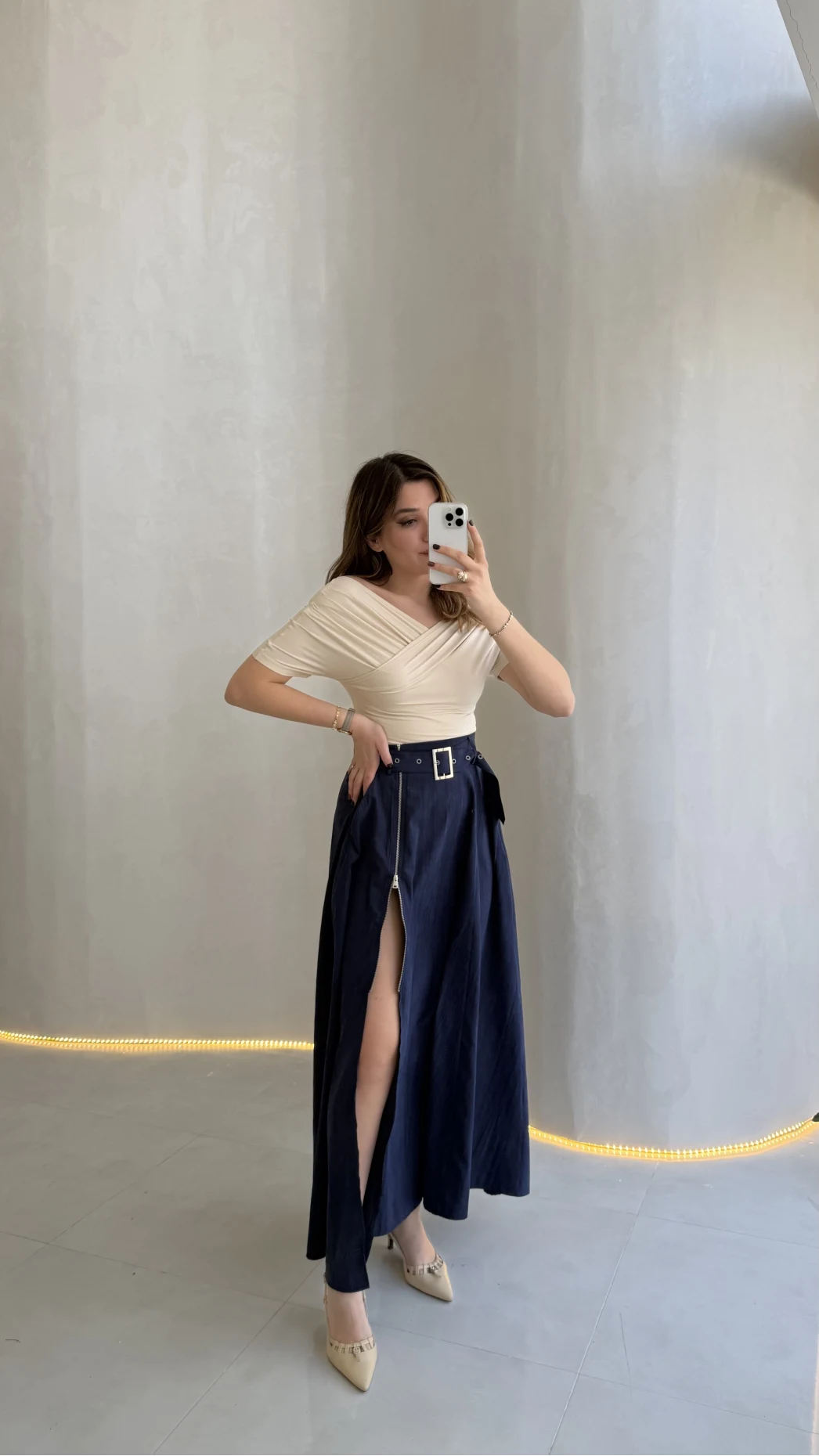 Paraşüt Kumaş Fermuar Yırtmaçlı Kemerli Etek - Lacivert