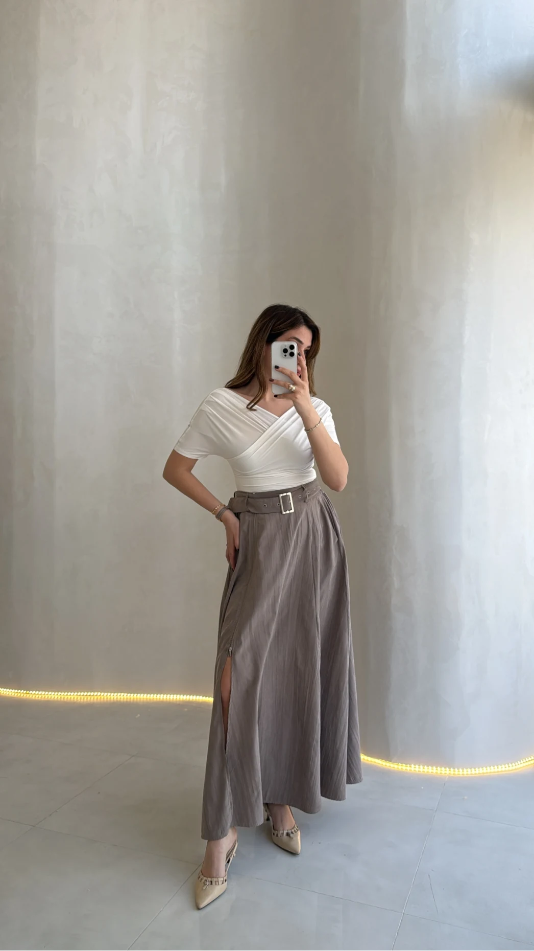 Paraşüt Kumaş Fermuar Yırtmaçlı Kemerli Etek - Vizon