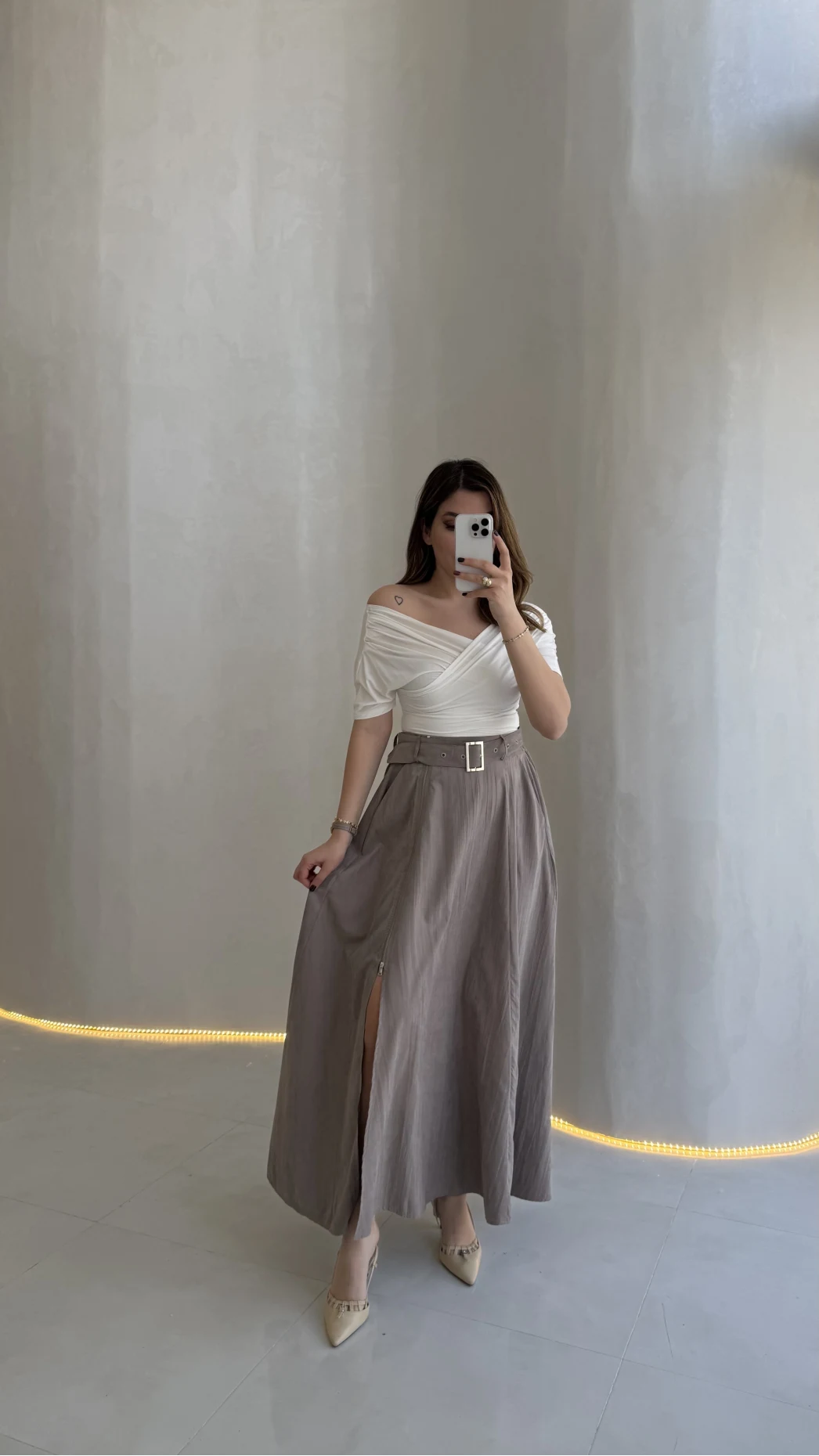 Paraşüt Kumaş Fermuar Yırtmaçlı Kemerli Etek - Vizon