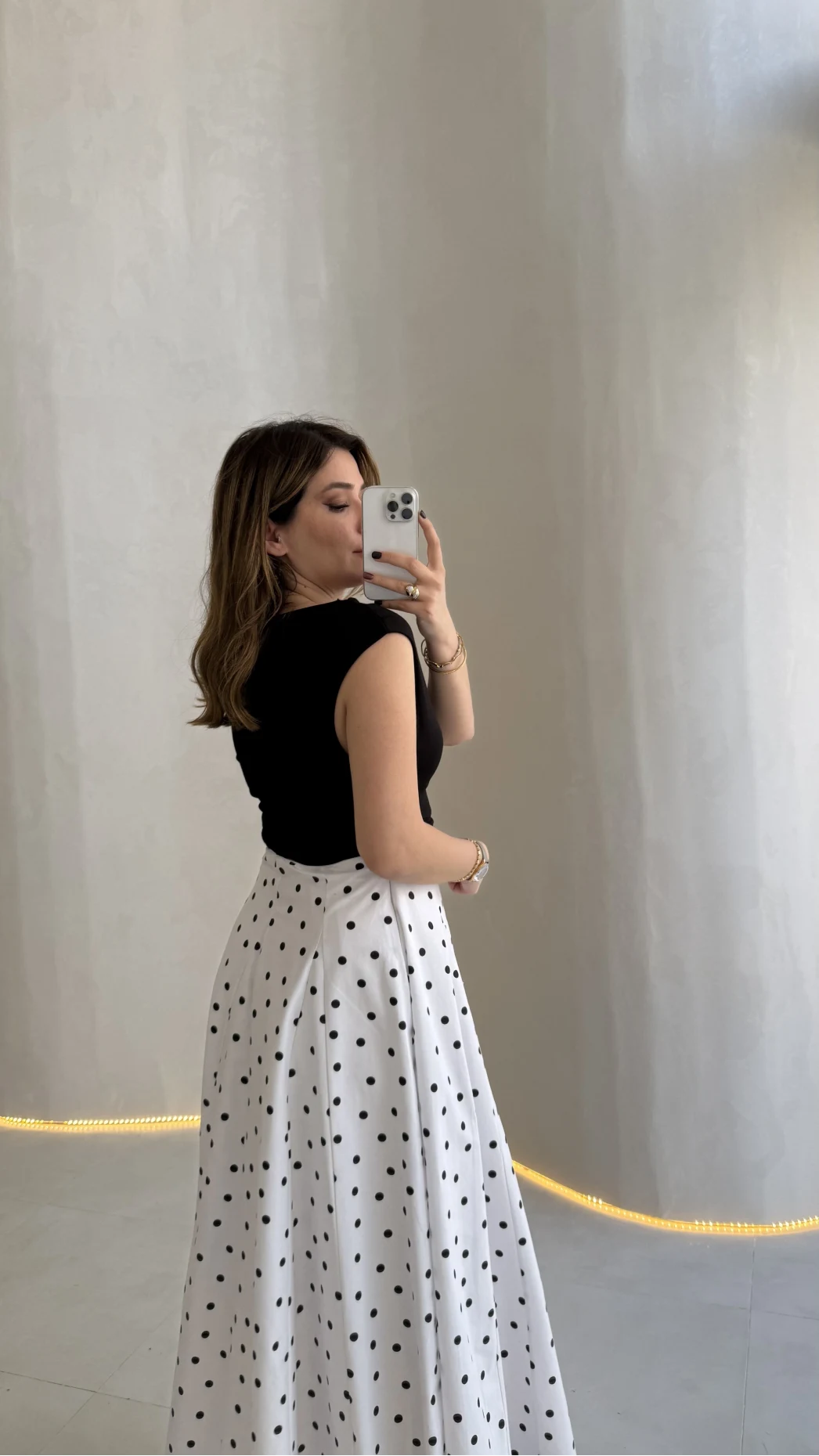 Dilvin Kayık Yaka Beli Büzgülü Bluz - Siyah - Kod: 32613