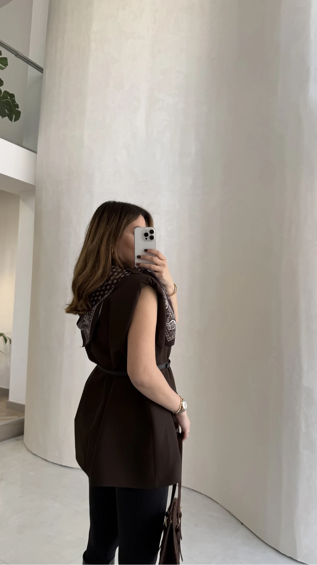 Sapphire Fular Detaylı Vatkalı Kemerli Yelek - Kahve - Kod: 7708