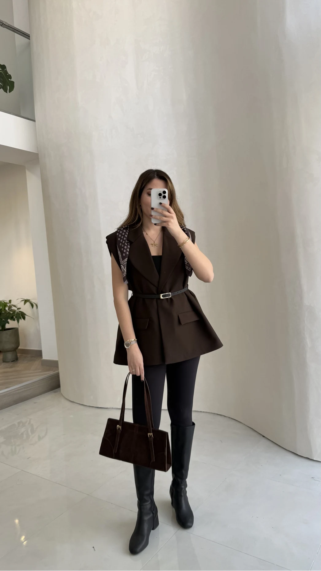 Sapphire Fular Detaylı Vatkalı Kemerli Yelek - Kahve - Kod: 7708