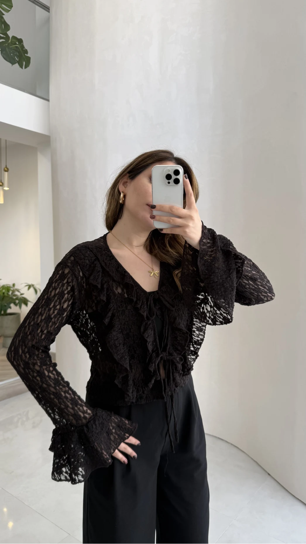 Harmony Fırfırlı Bağlamalı Dantel Bluz - Kahverengi - Kod: 1068