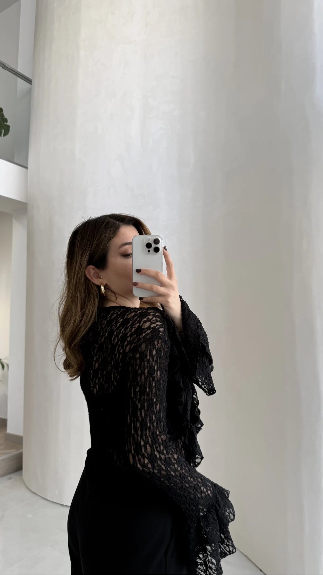 Harmony Fırfırlı Bağlamalı Dantel Bluz - Siyah - Kod: 1068