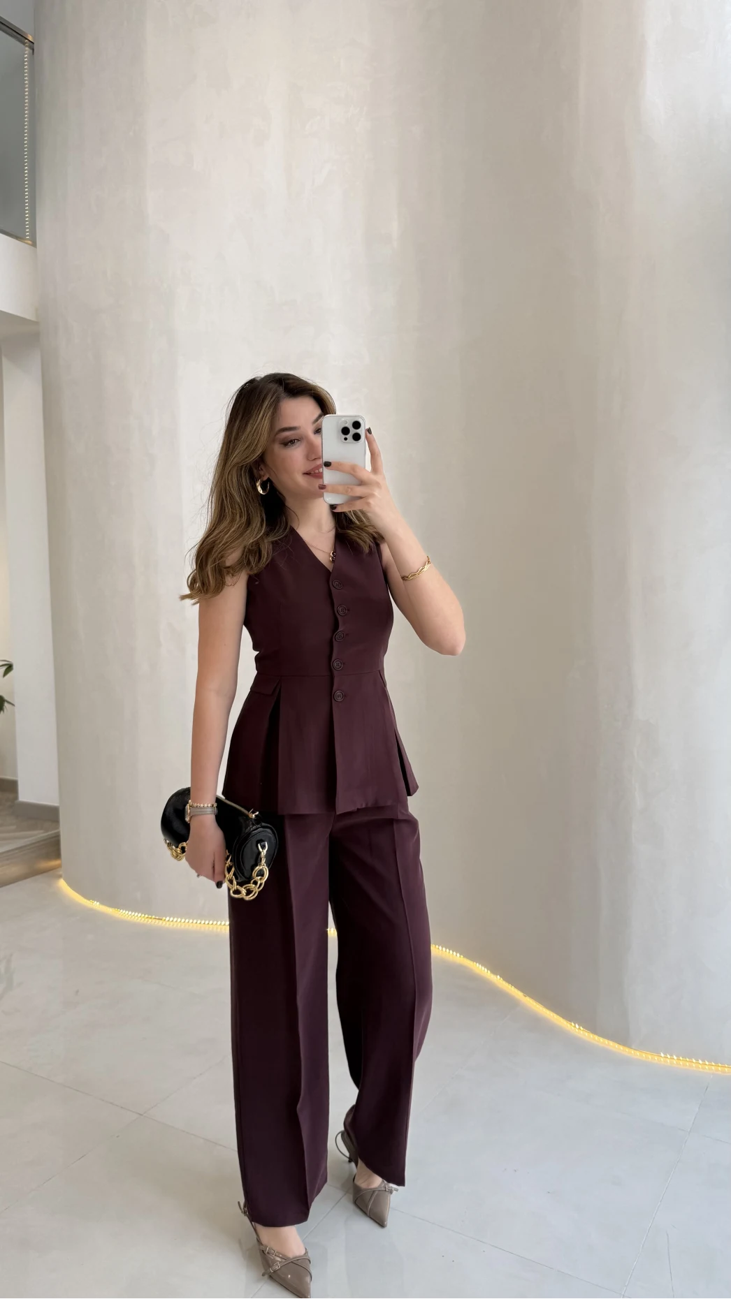 Lumiere Bele Oturan Sıfır Kol Düğmeli Takım - Mürdüm - Kod: 9041