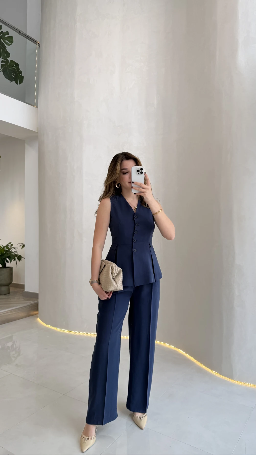 Lumiere Bele Oturan Sıfır Kol Düğmeli Takım - Lacivert - Kod: 9041