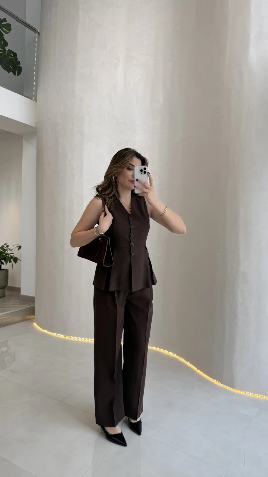 Lumiere Bele Oturan Sıfır Kol Düğmeli Takım - Kahve - Kod: 9041