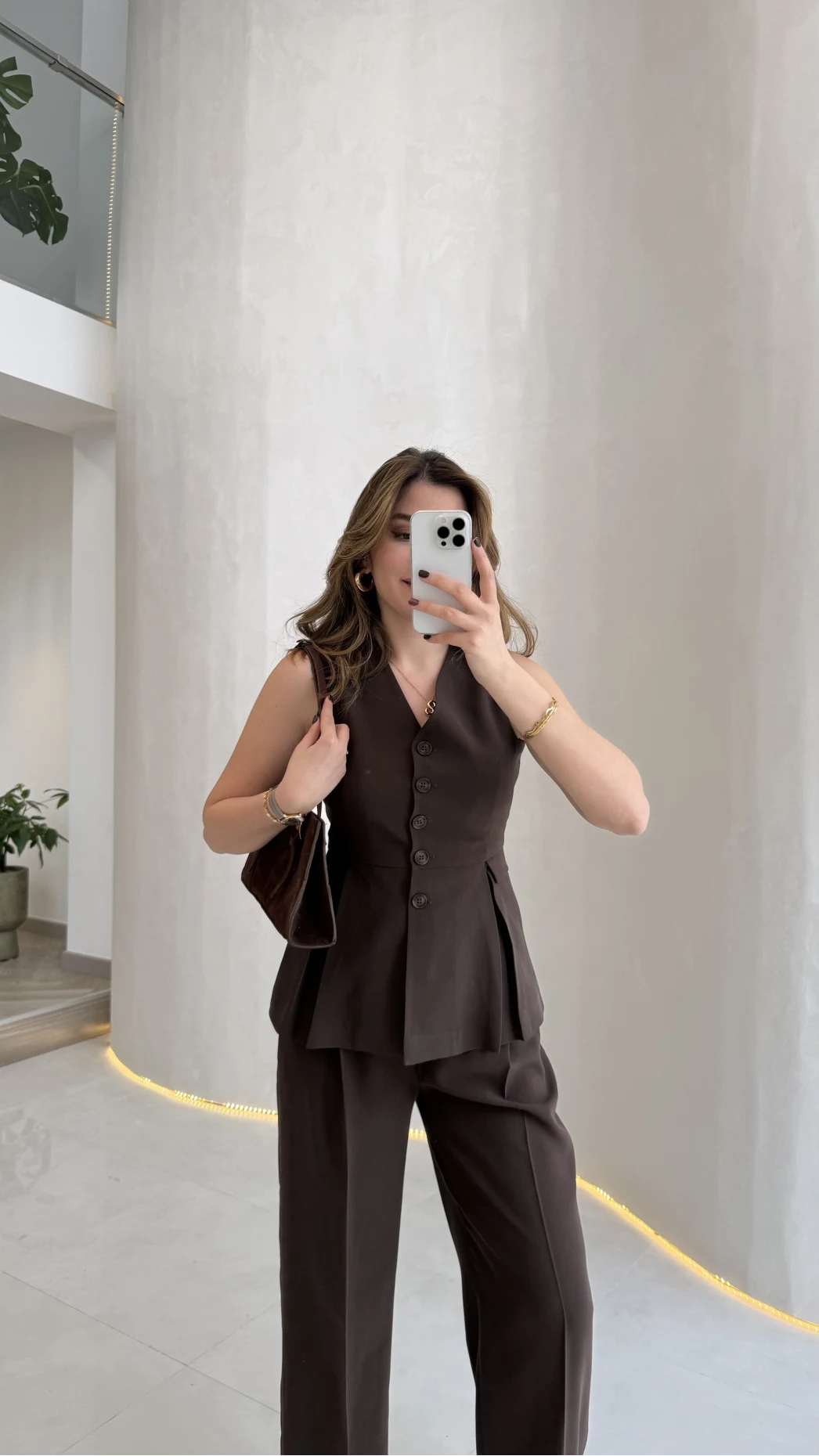 Lumiere Bele Oturan Sıfır Kol Düğmeli Takım - Kahve - Kod: 9041