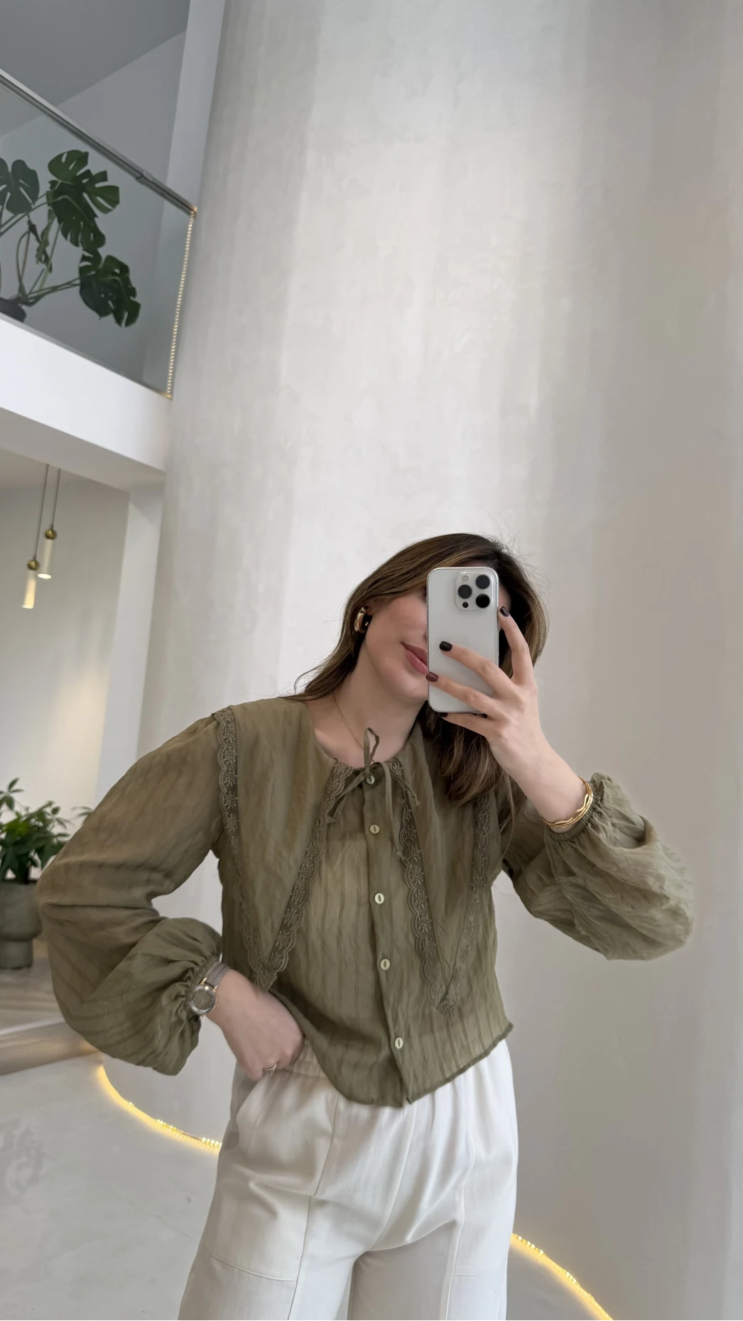 Tesoro Bebe Yaka Dantel Bluz - Haki - Kod:2223