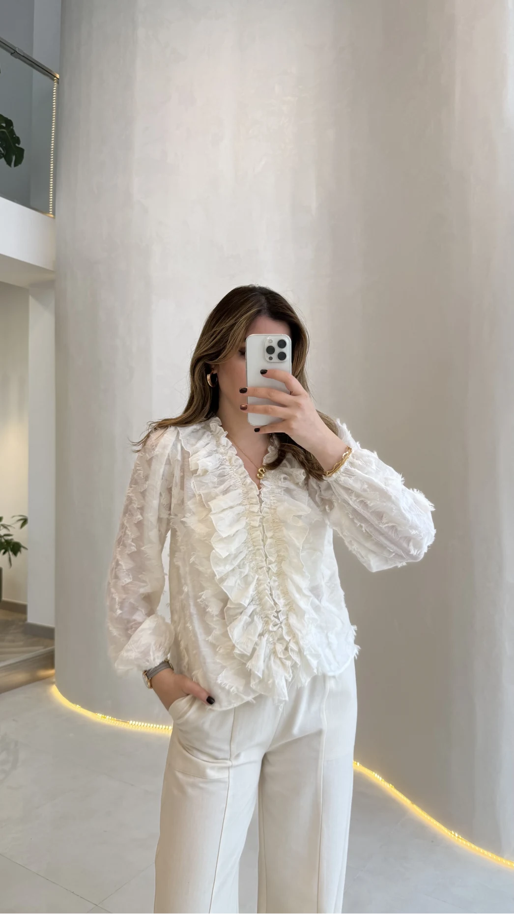 Alina Fırfırlı Püskül Bluz - Ekru - Kod: 1076