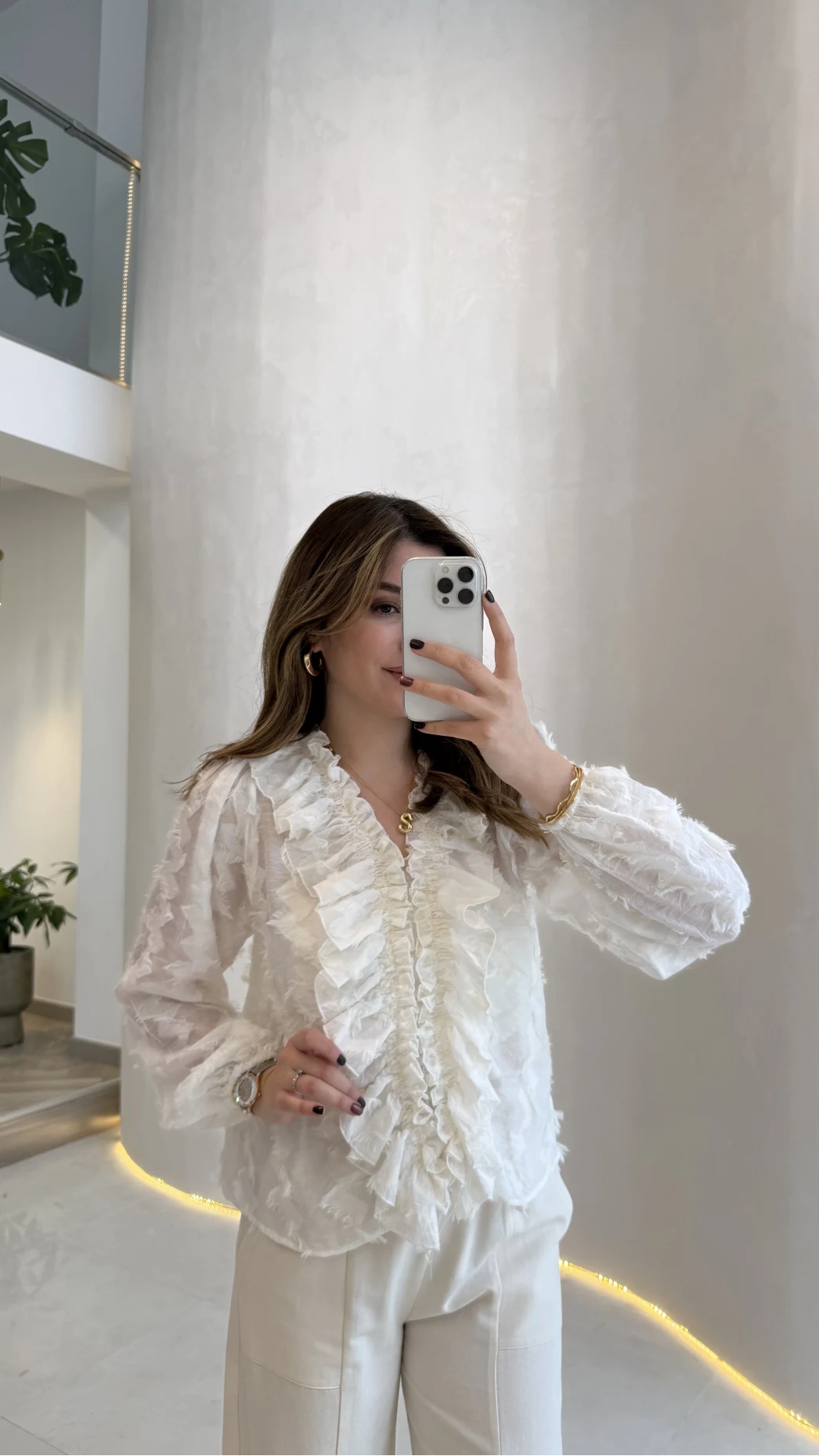 Alina Fırfırlı Püskül Bluz - Ekru - Kod: 1076