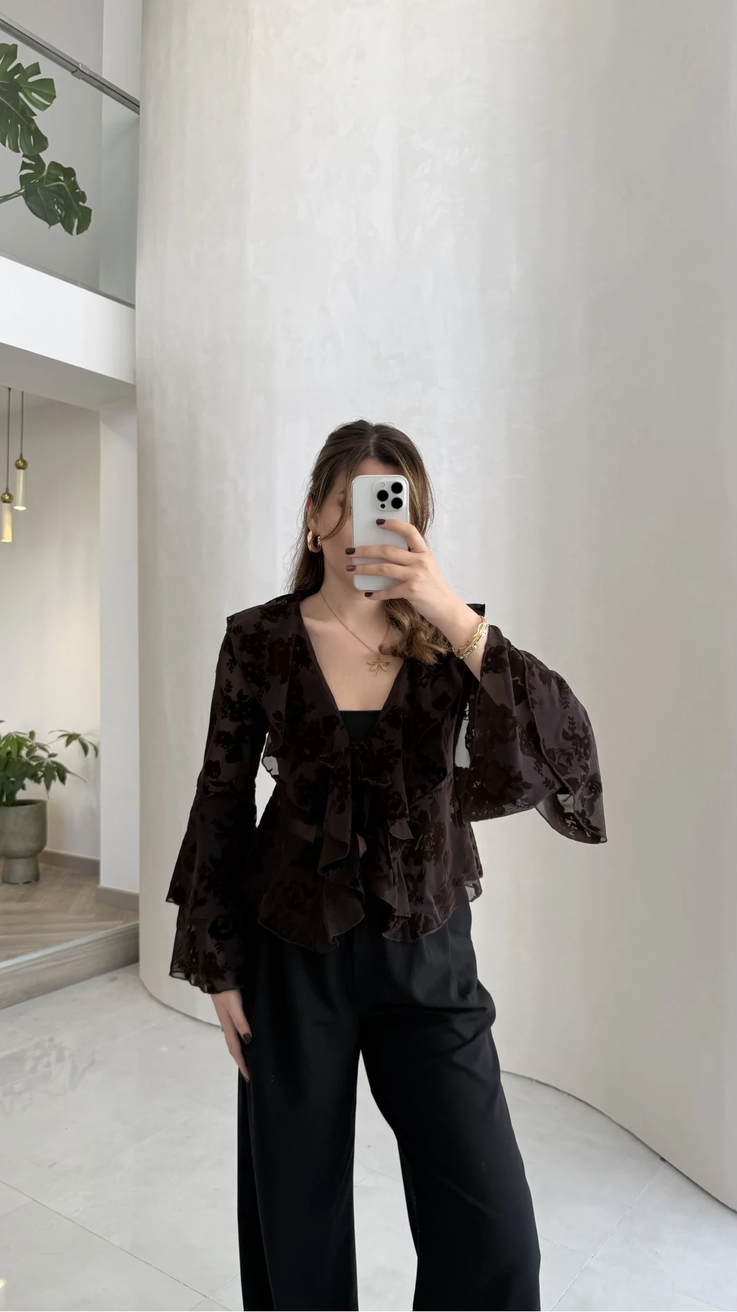 Peaches İçi Askılı Body Dokulu Fırfırlı Bağlamalı Bluz - Acı Kahve - Kod: 0908