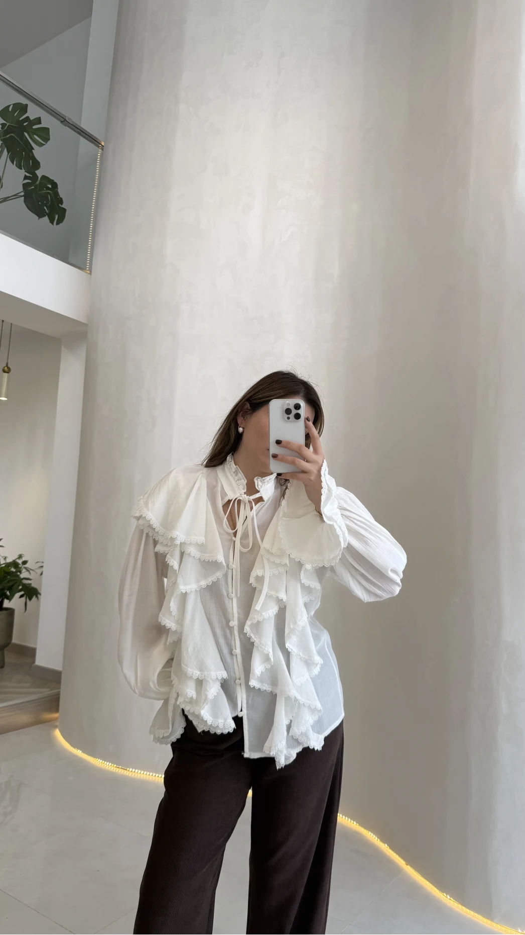 Cielo Fırfırlı Dantel Detay Bağlamalı Gömlek - Beyaz - Kod: 112250