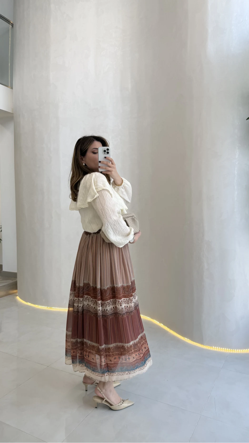 Bebe Yaka Dantel Detaylı Bluz - Ekru - Kod: 1571