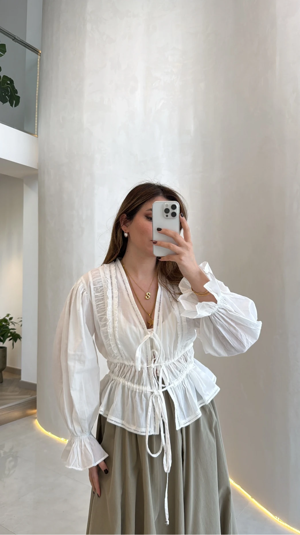 Felicity Balon Kol Beli Büzgü Bağlamalı Gömlek - Ekru - Kod: 01625