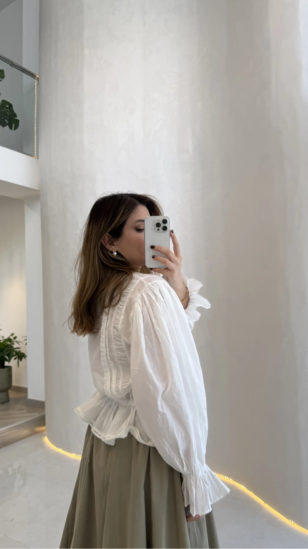 Felicity Balon Kol Beli Büzgü Bağlamalı Gömlek - Ekru - Kod: 01625