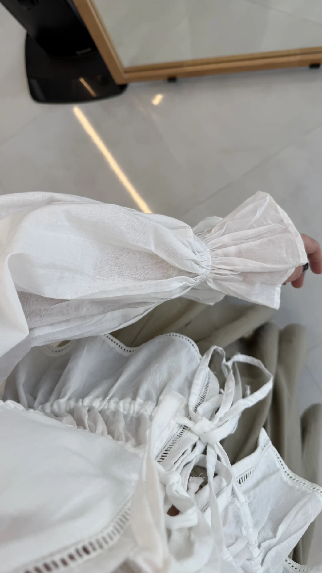 Felicity Balon Kol Beli Büzgü Bağlamalı Gömlek - Ekru - Kod: 01625