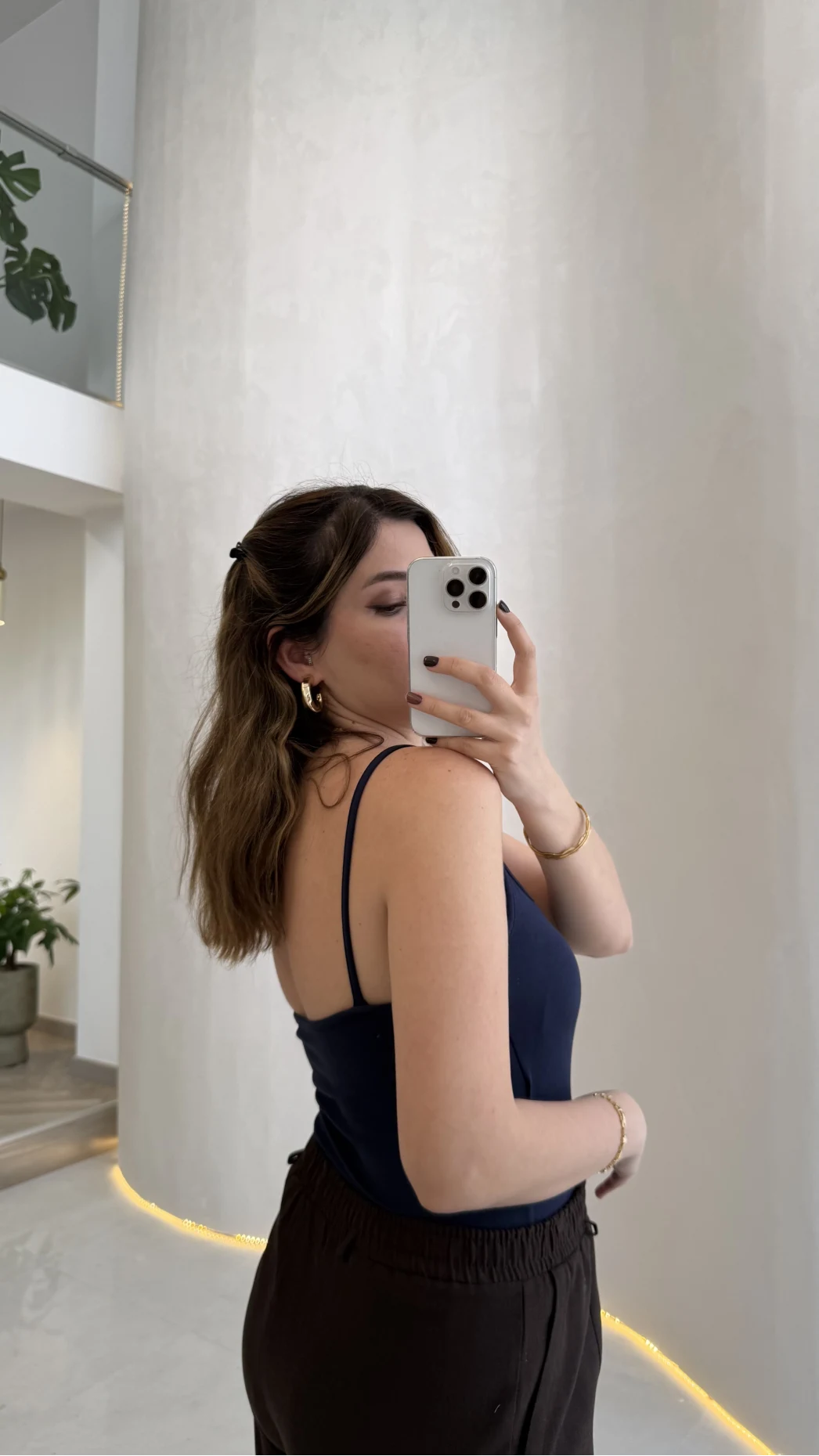 Uzun Göğüs Pedli İnce Askılı Body - Lacivert