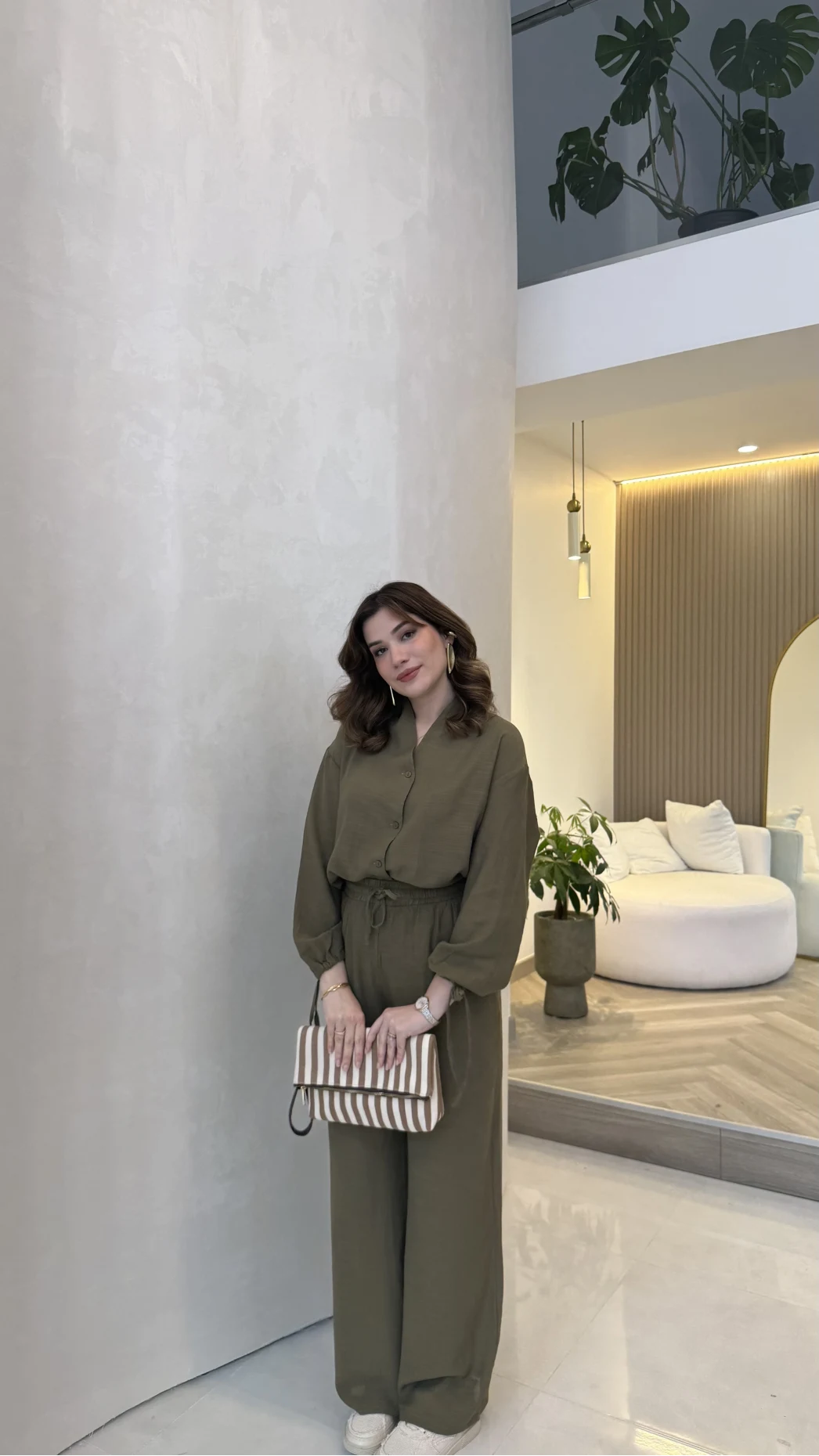 Library V Yaka Bilek Detaylı Gömlek Takım - Haki - Kod: 9050