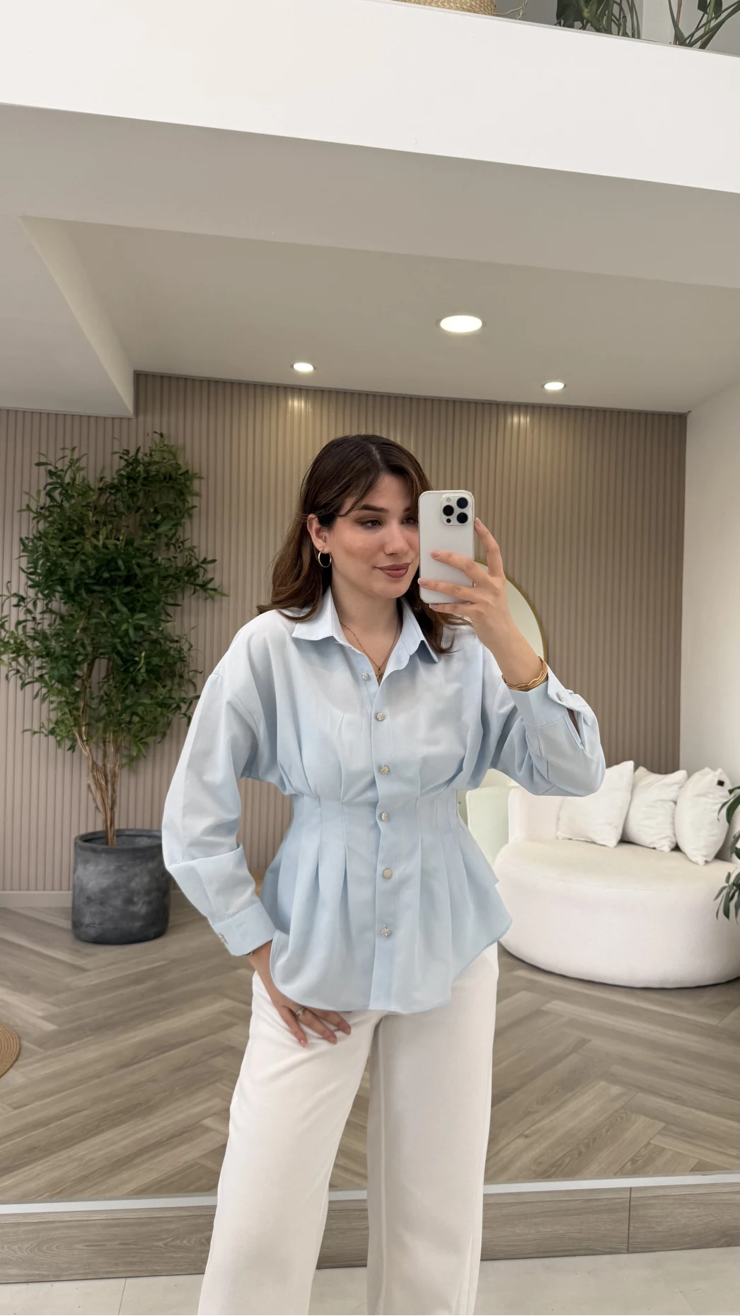 Taş Düğme Detaylı Beli Pileli Gömlek - Mavi - Kod: 2247