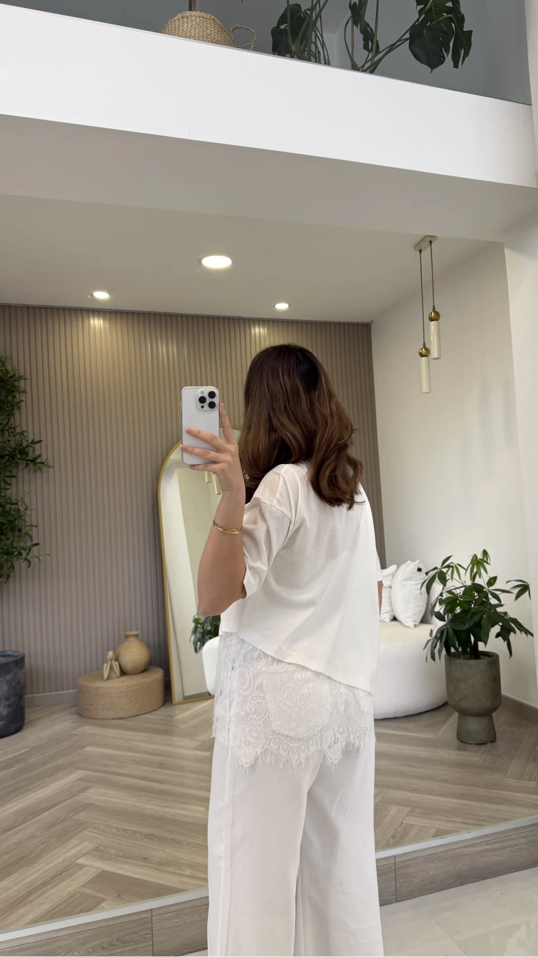 Dyla Dantel Detay Kısa Kol T-shirt - Ekru