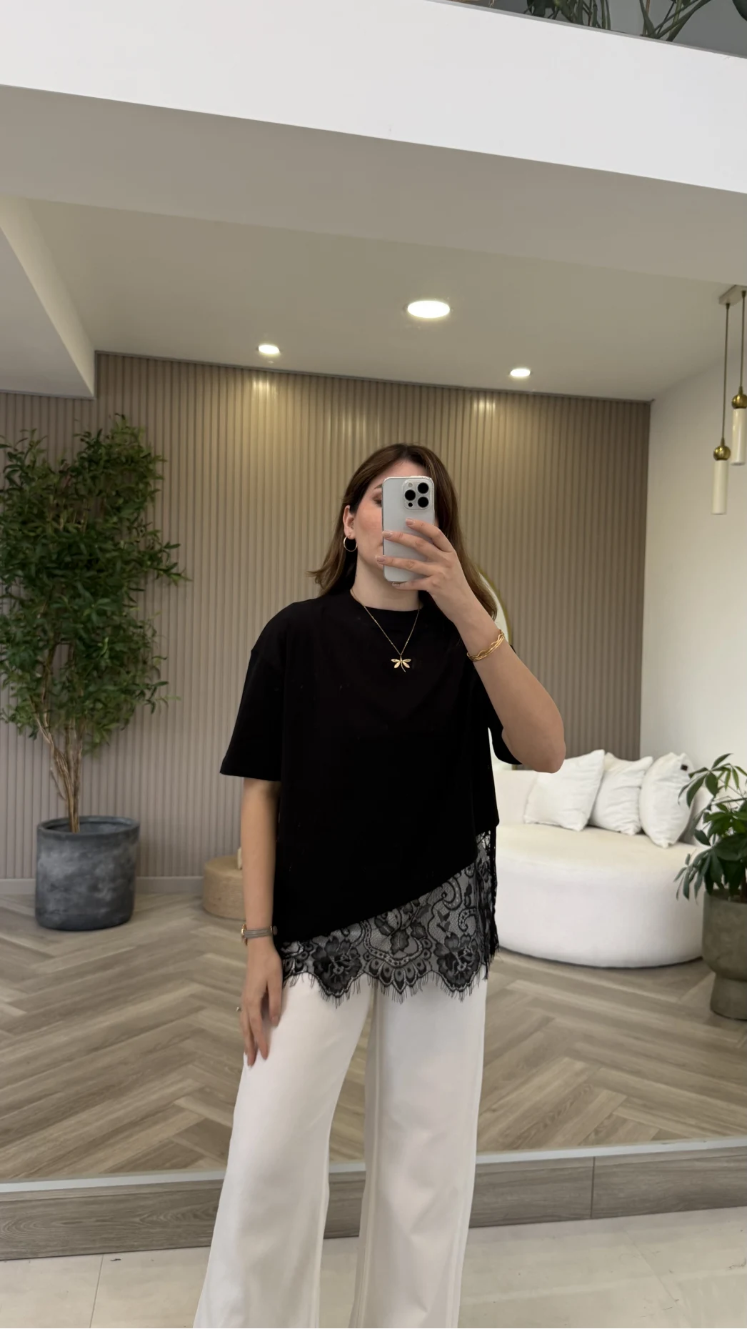 Dyla Dantel Detay Kısa Kol T-shirt - Siyah