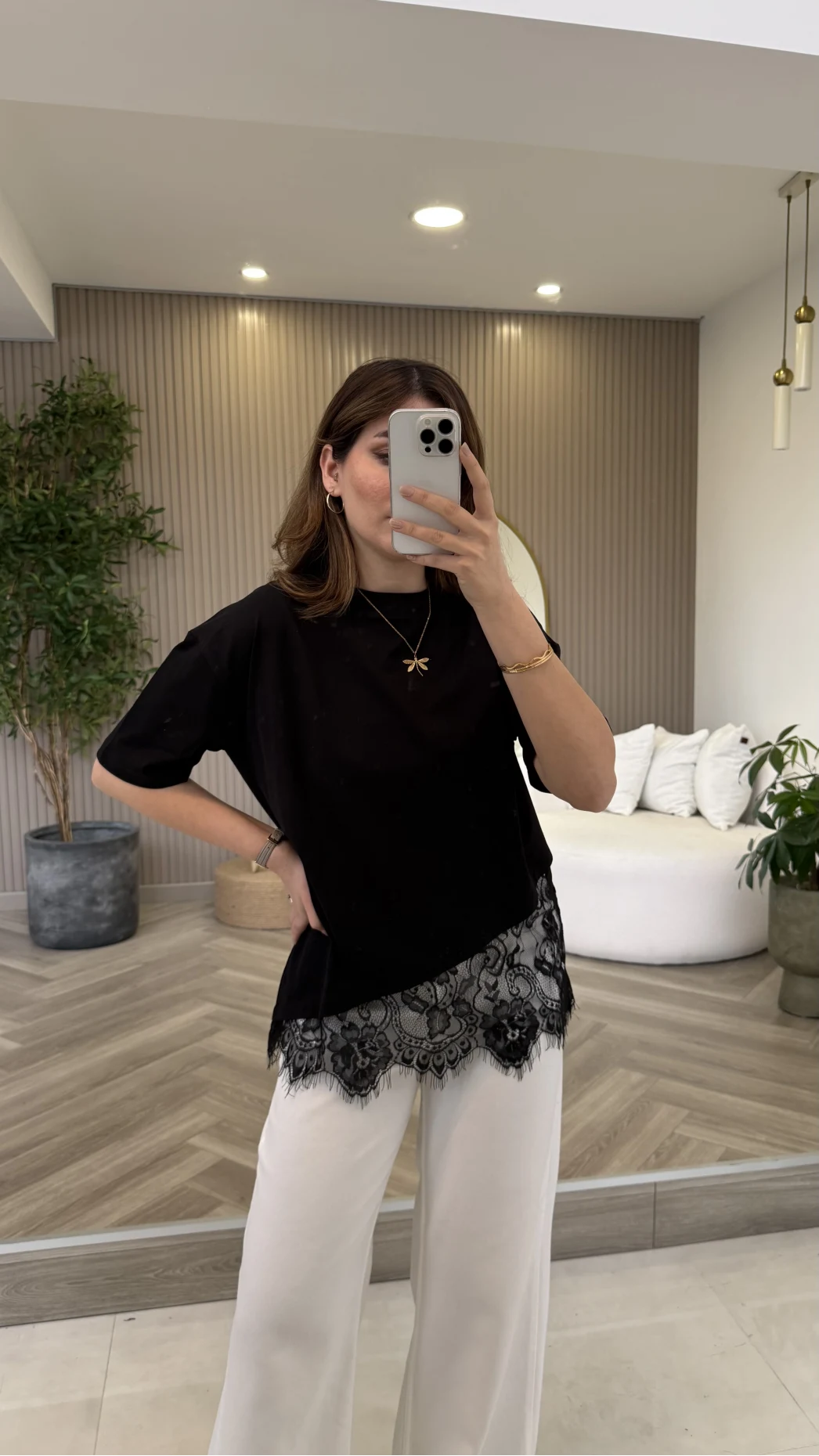 Dyla Dantel Detay Kısa Kol T-shirt - Siyah