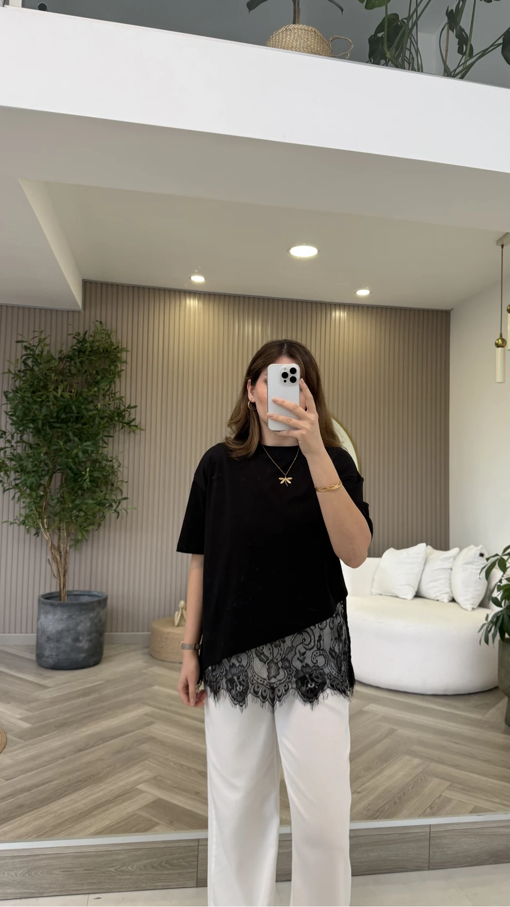 Dyla Dantel Detay Kısa Kol T-shirt - Siyah