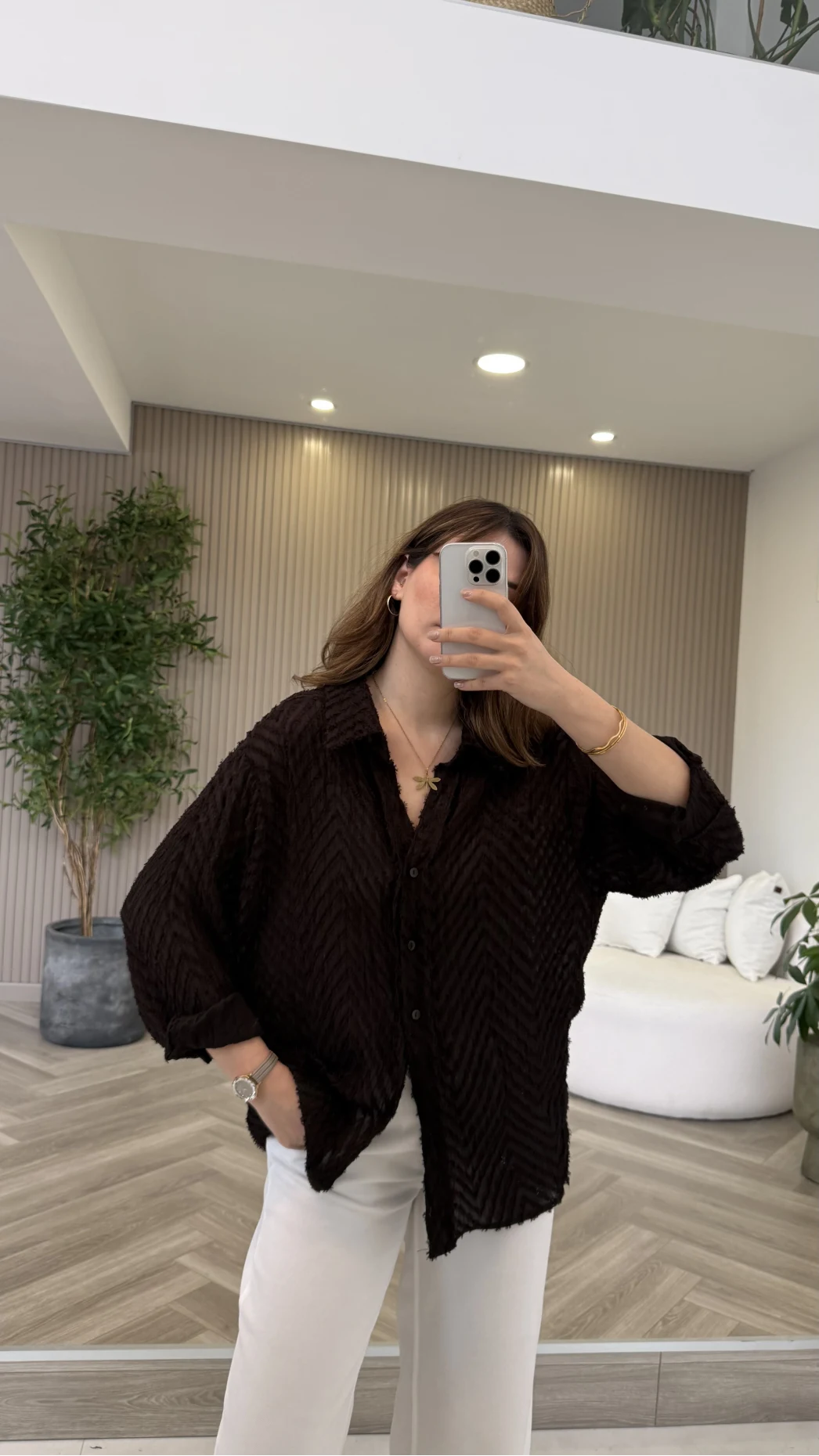 Geraldine Püsküllü İnce Uzun Gömlek - Kahverengi - Kod: 2252