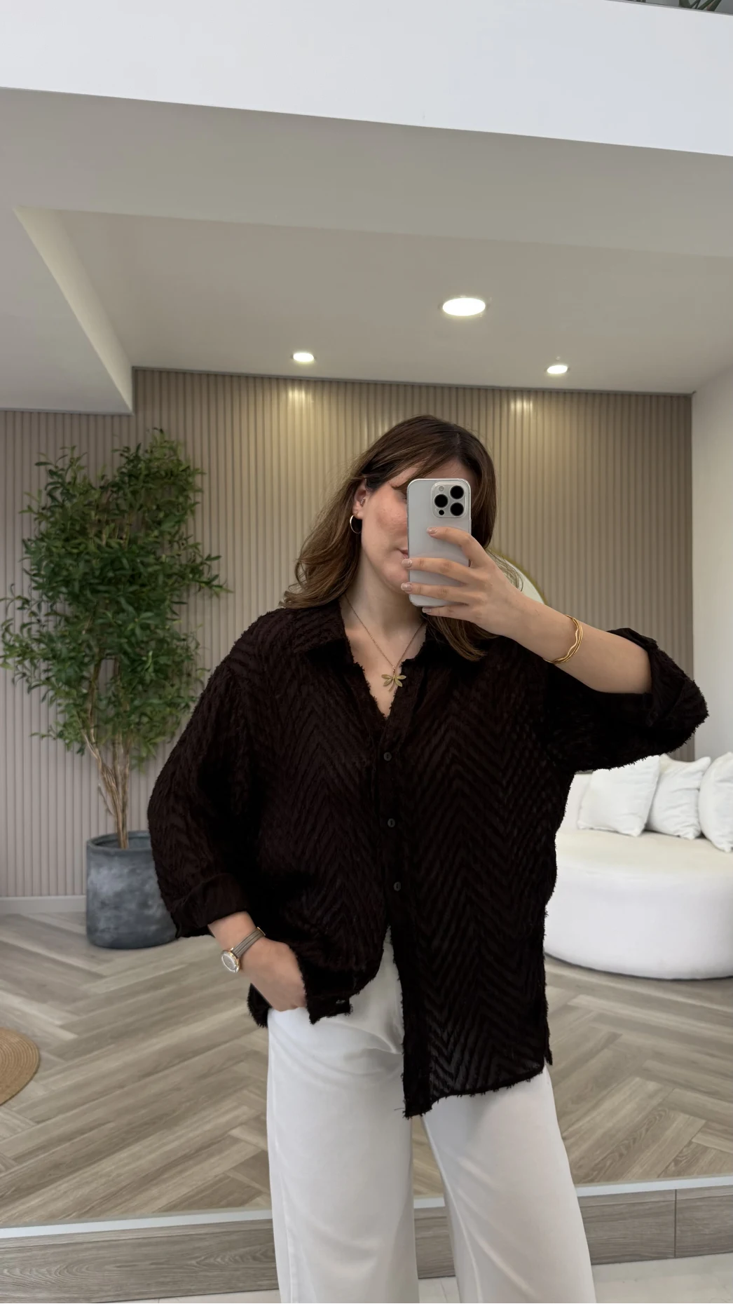 Geraldine Püsküllü İnce Uzun Gömlek - Kahverengi - Kod: 2252