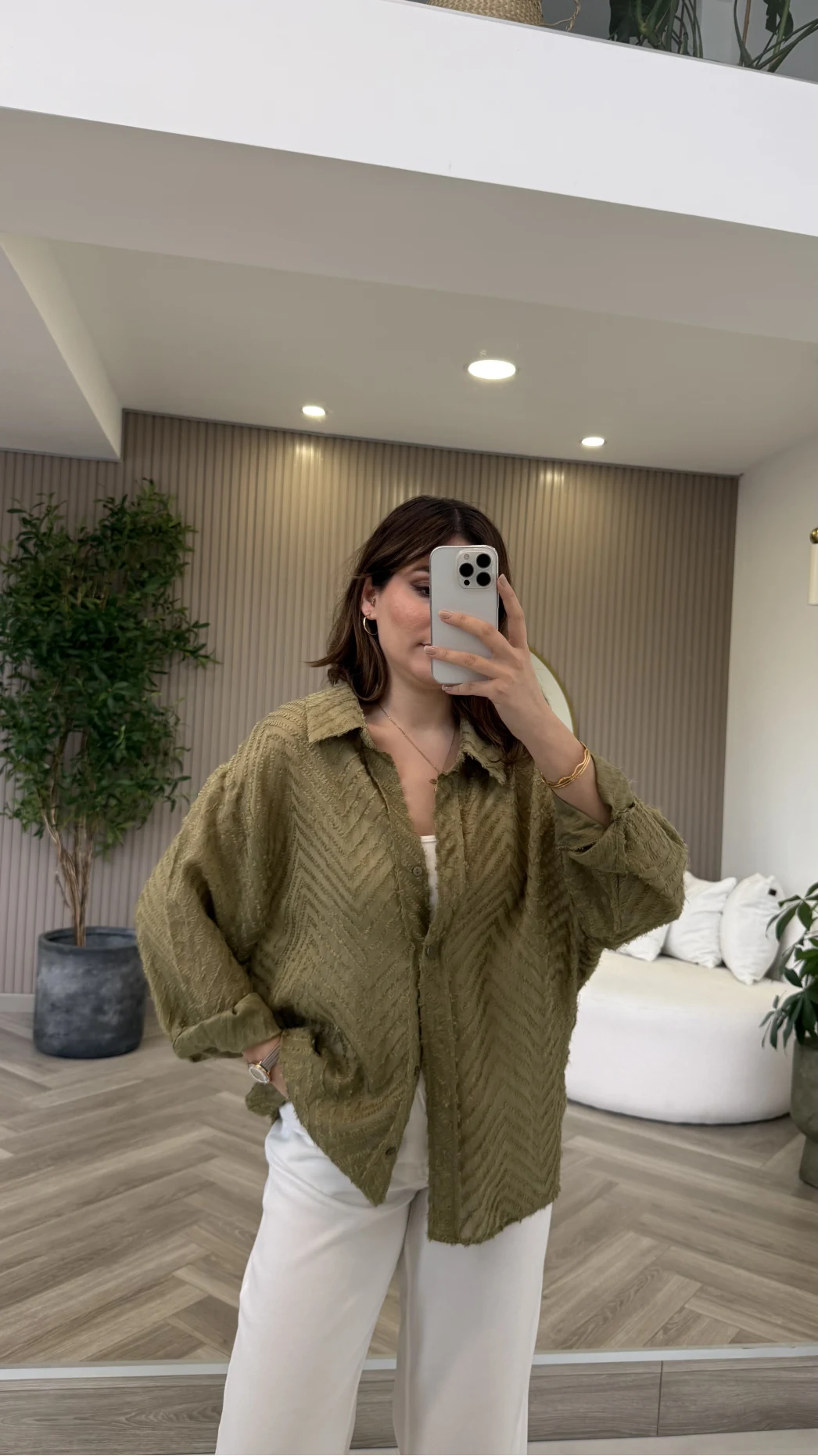 Geraldine Püsküllü İnce Uzun Gömlek - Haki - Kod: 2252