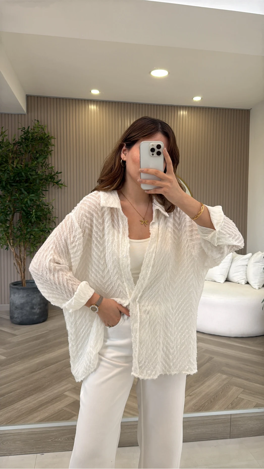 Geraldine Püsküllü İnce Uzun Gömlek - Beyaz - Kod: 2252