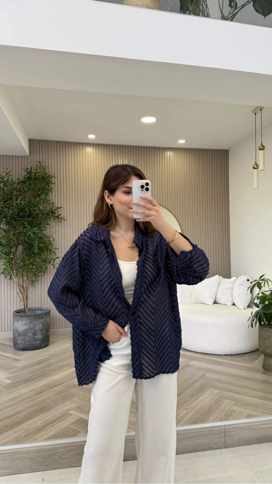 Geraldine Püsküllü İnce Uzun Gömlek - Lacivert - Kod: 2252