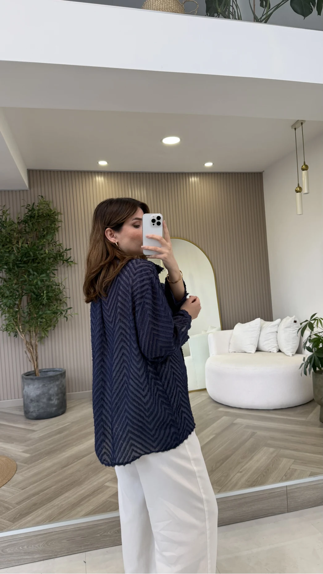 Geraldine Püsküllü İnce Uzun Gömlek - Lacivert - Kod: 2252