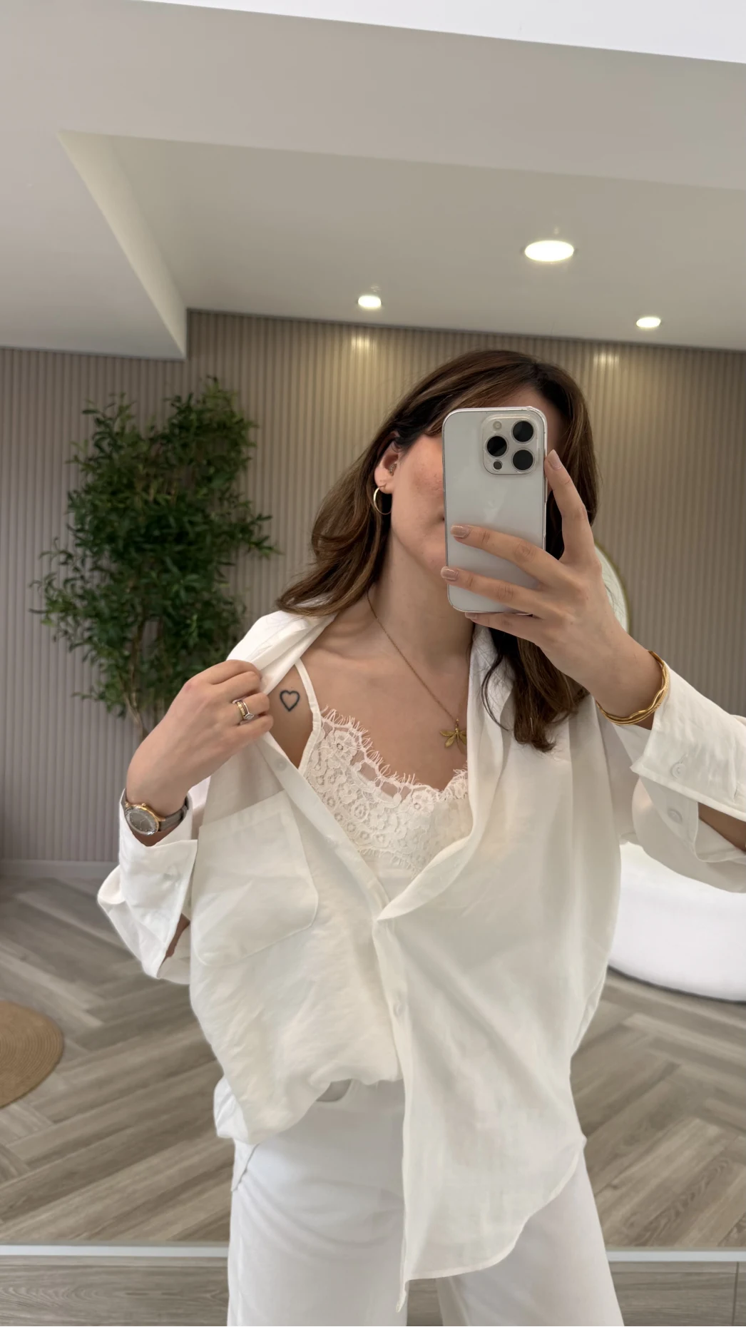 İçi Askılı Dantel Detaylı Gömlek - Ekru - Kod: 2209