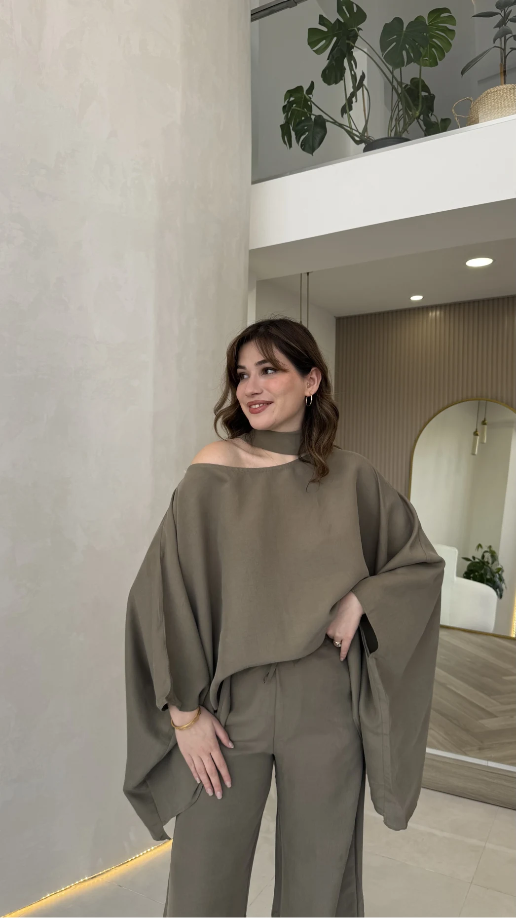 Monti Fular Detay Pelerin Takım - Haki - Kod: 9042