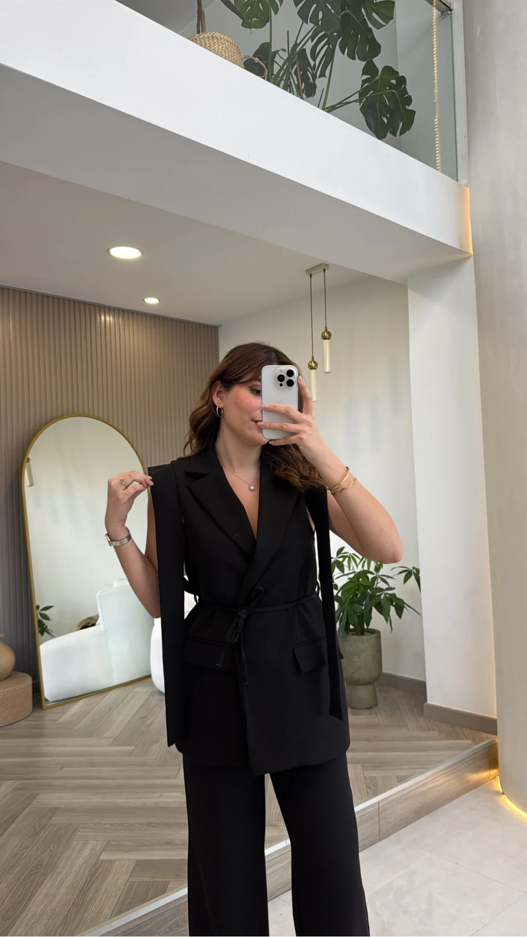 Napolı Omuz Detay Bağcıklı Yelek Takım - Siyah - Kod: 8005