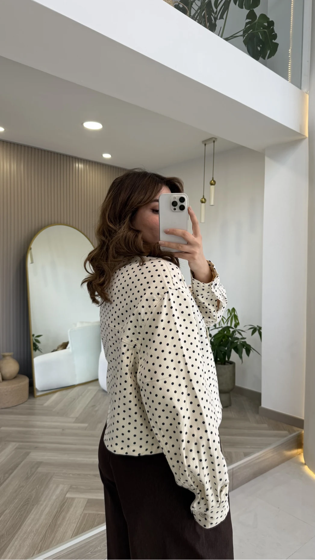 Seville Dik Yaka Puantiye Desenli Bambır Kısa Ekru Ceket